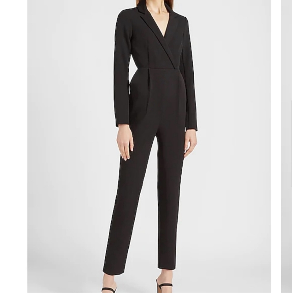 NWT Express long sleeve blazer jumpsuit black size 10